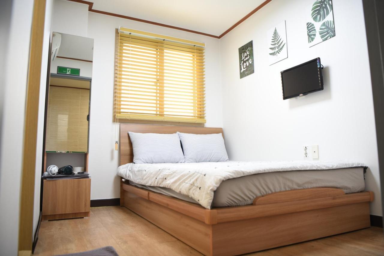Myeongdong Stay Residence Seoul Exteriör bild